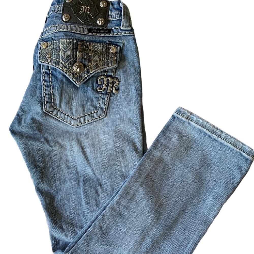 Miss Me Cropped Distressed Torn Blue Jeans Woman’s Size 26